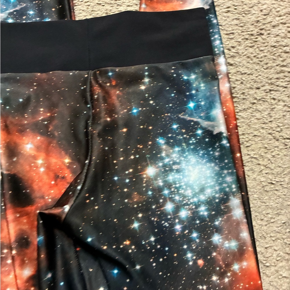 Blackmilk galactic leggings - Picture 10 of 12